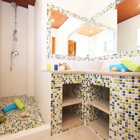 Villa In Gale Near Gale Beach Villa Albufeira