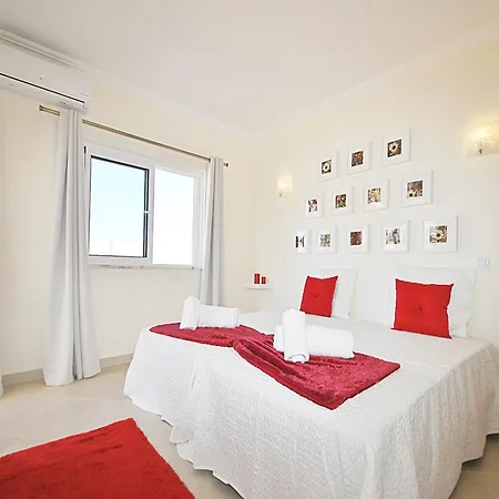 Villa In Gale Near Gale Beach Albufeira