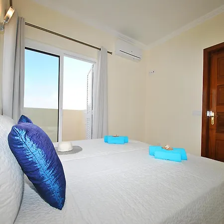 With Heatable Pool * Albufeira