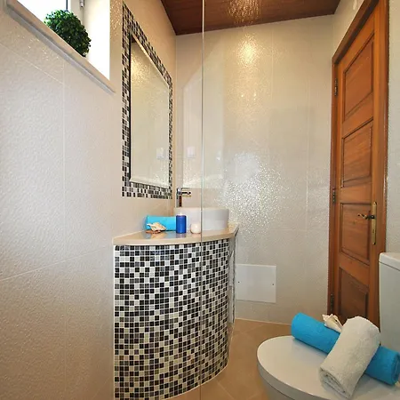 With Heatable Pool Villa Albufeira